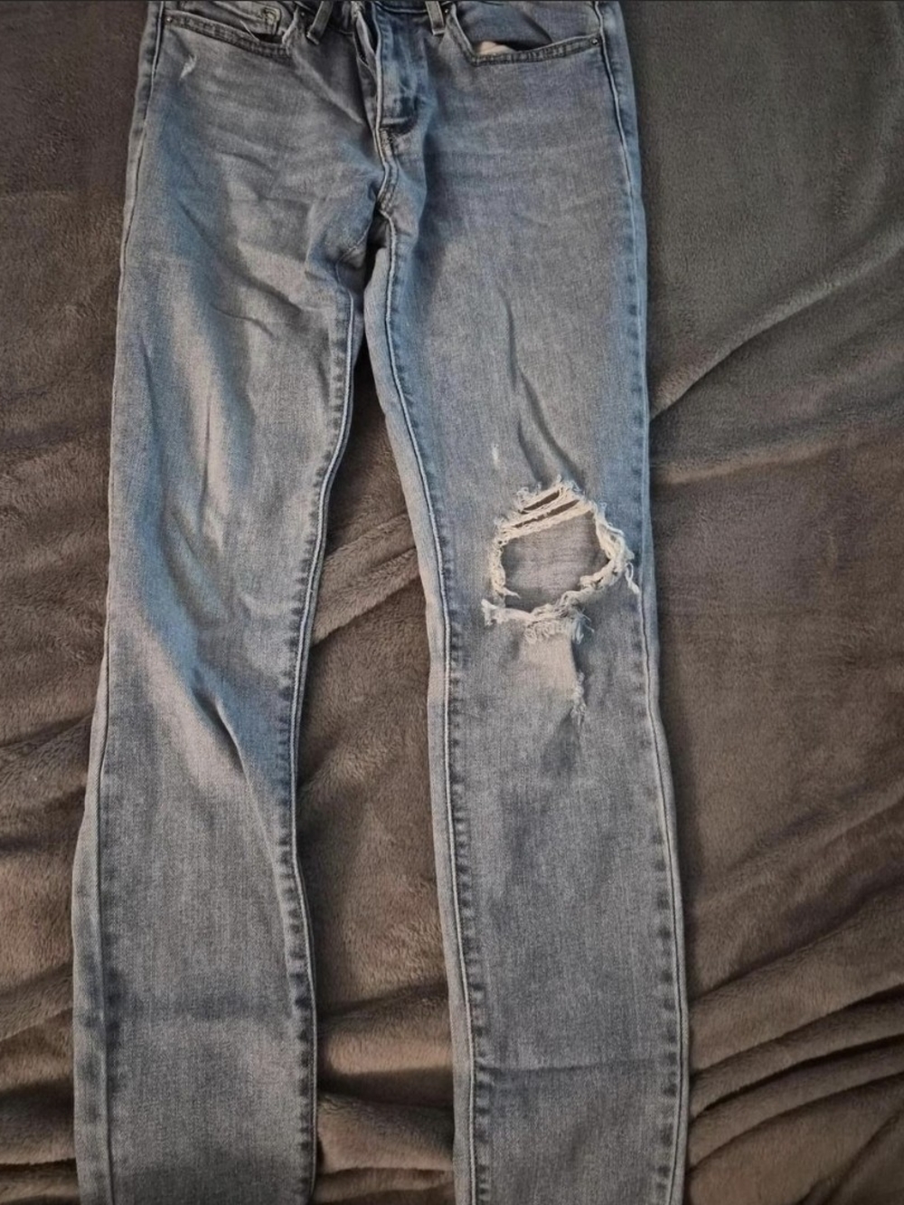 Women's Skinny Ripped Light Blue Jeans